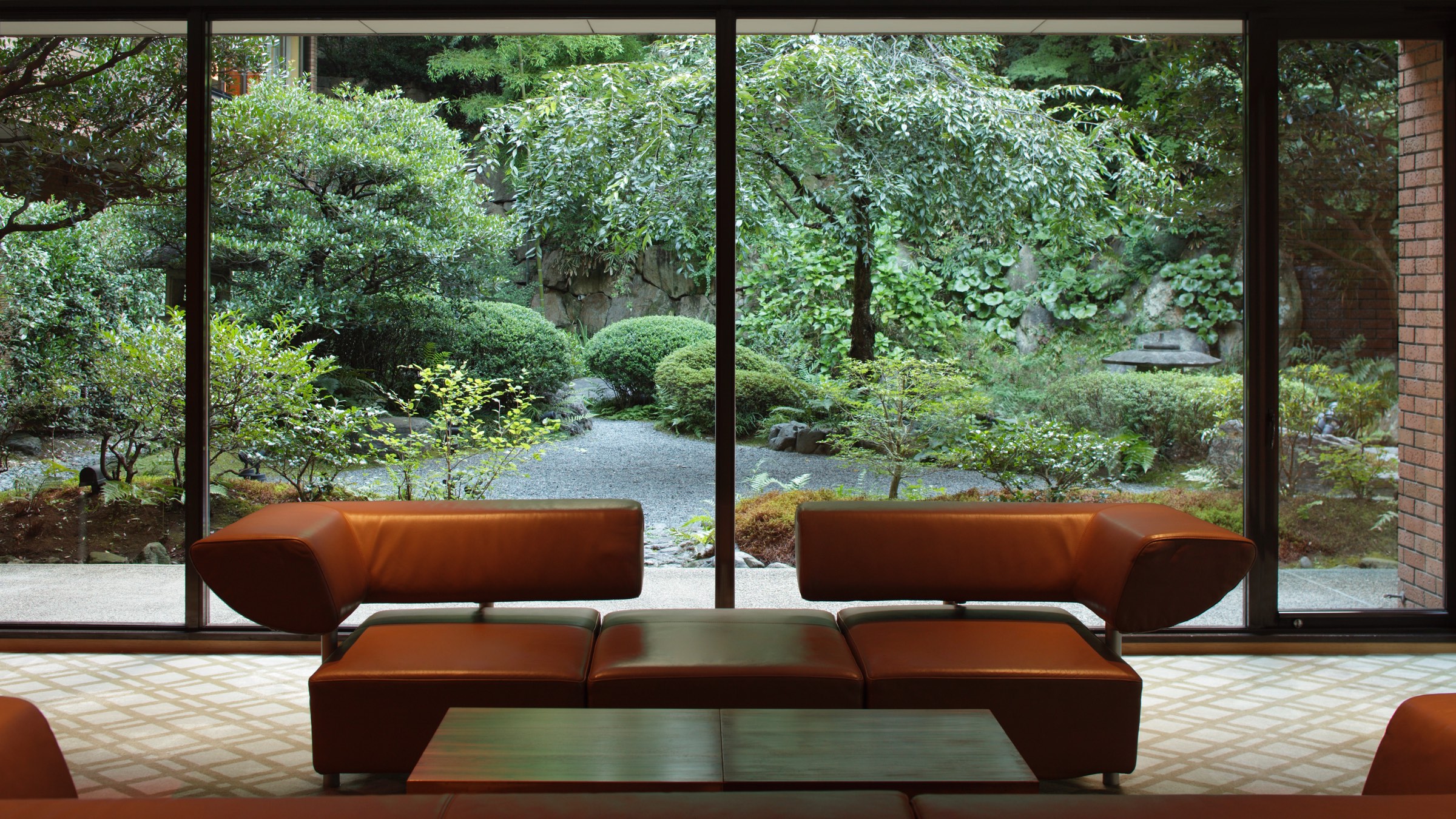 Hyatt Regency Kyoto lobby garden